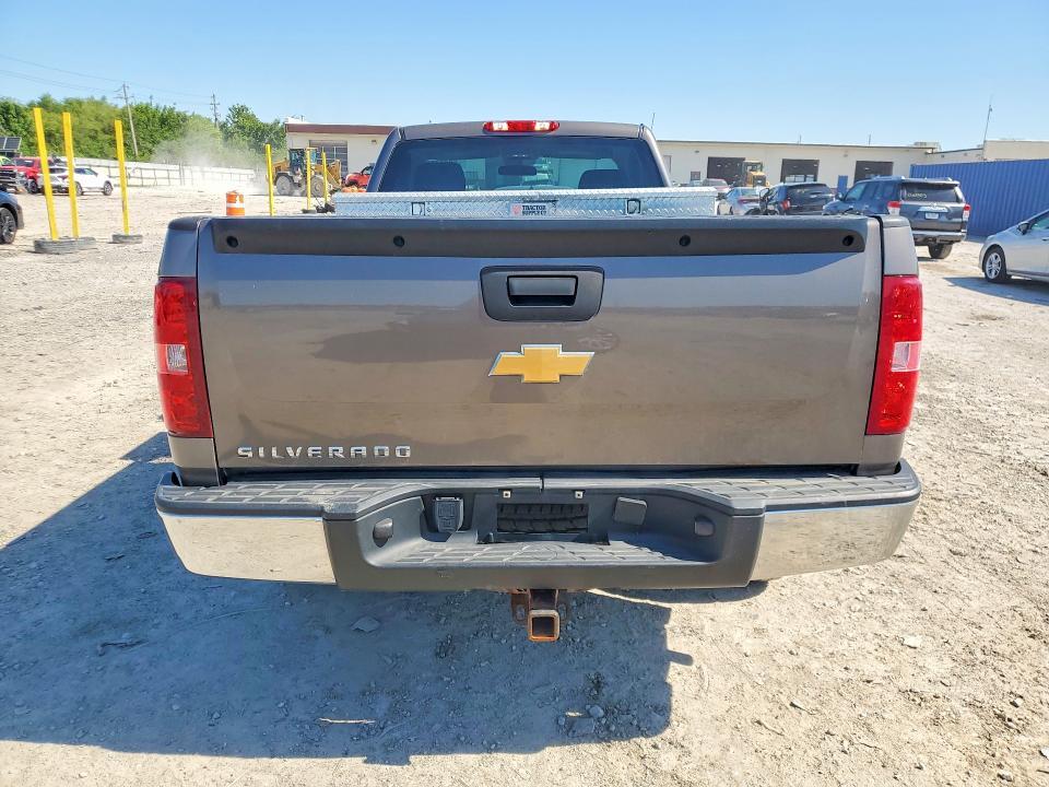 2012 CHEVROLET SILVERADO C1500 — Фото 6 из 12