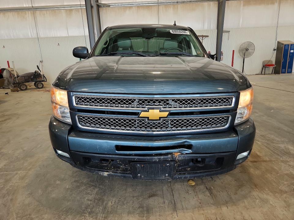 2012 CHEVROLET SILVERADO K1500 LTZ — Фото 5 из 12