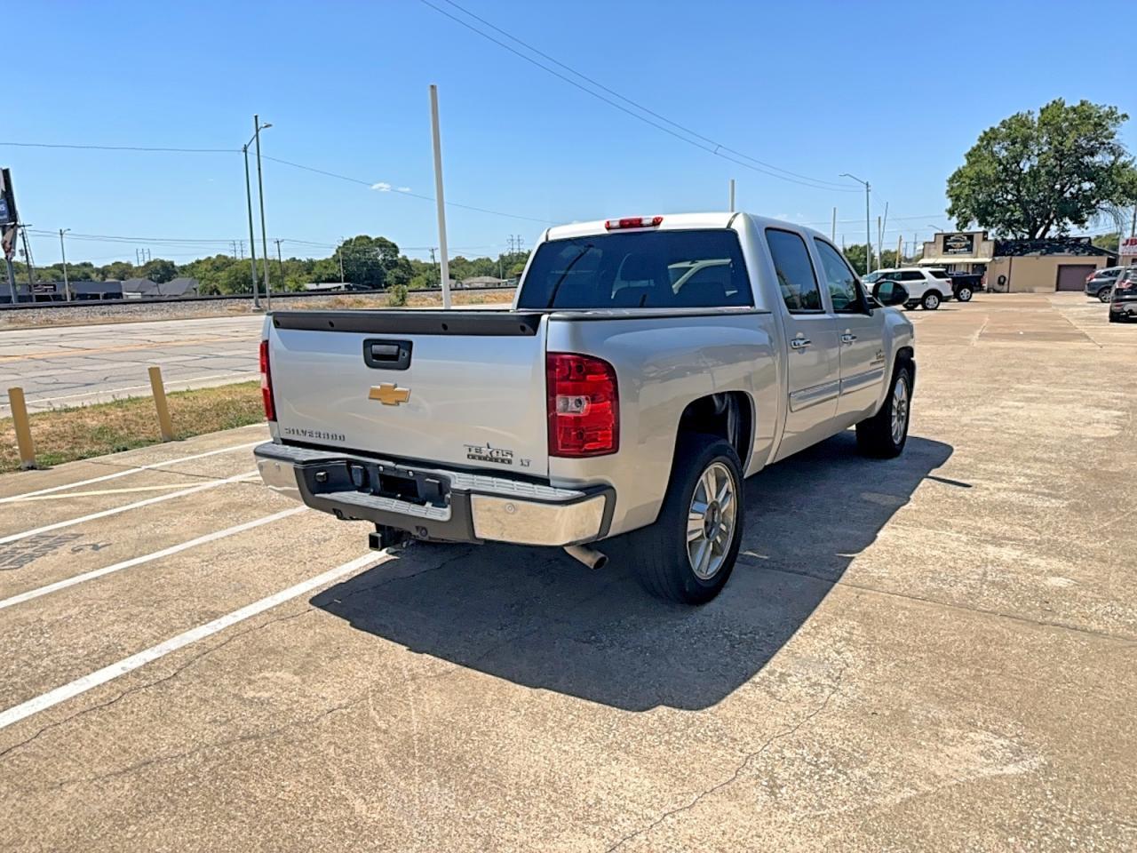 2012 CHEVROLET SILVERADO C1500 LT — Фото 4 из 10
