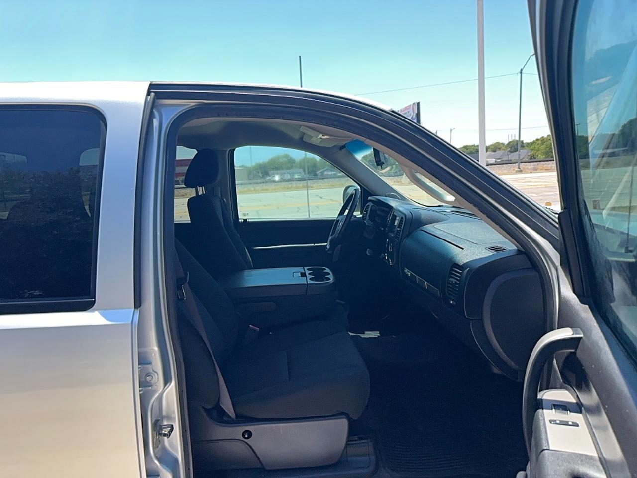 2012 CHEVROLET SILVERADO C1500 LT — Фото 5 из 10
