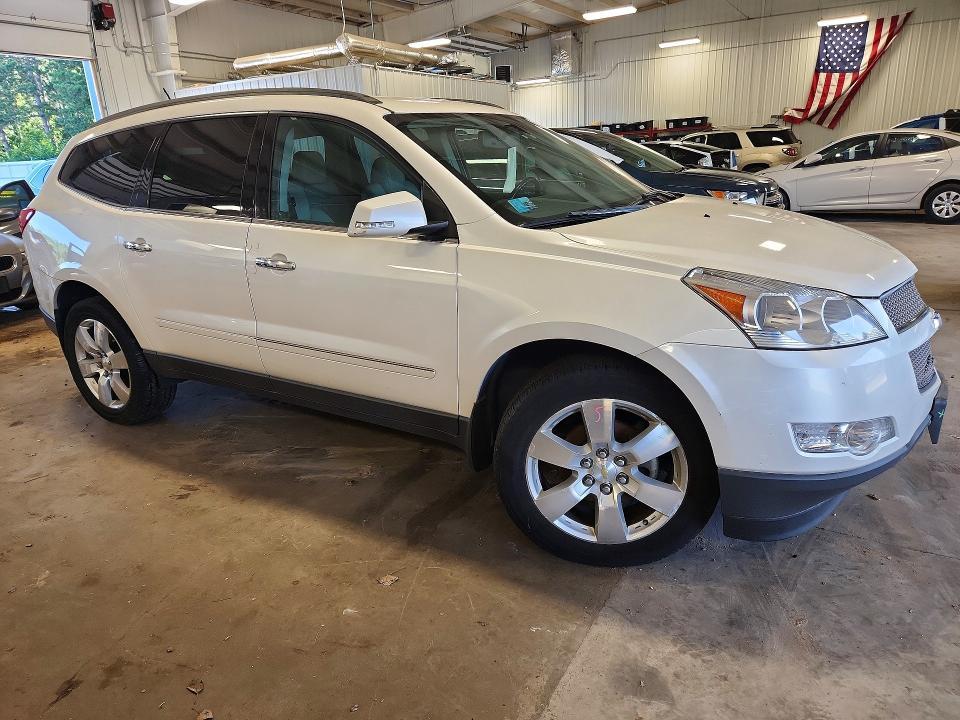 2012 CHEVROLET TRAVERSE LTZ — Фото 4 из 13