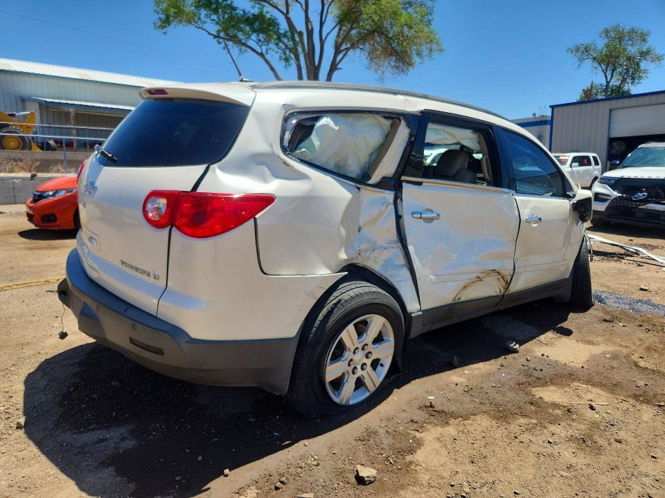 2012 CHEVROLET TRAVERSE LT — Фото 3 из 13