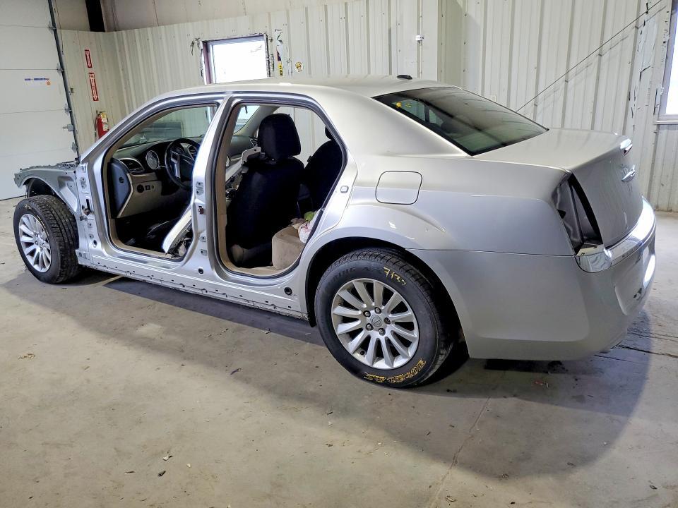 2C3CCAAG1CH289268 2012 CHRYSLER 300 photo no. 2