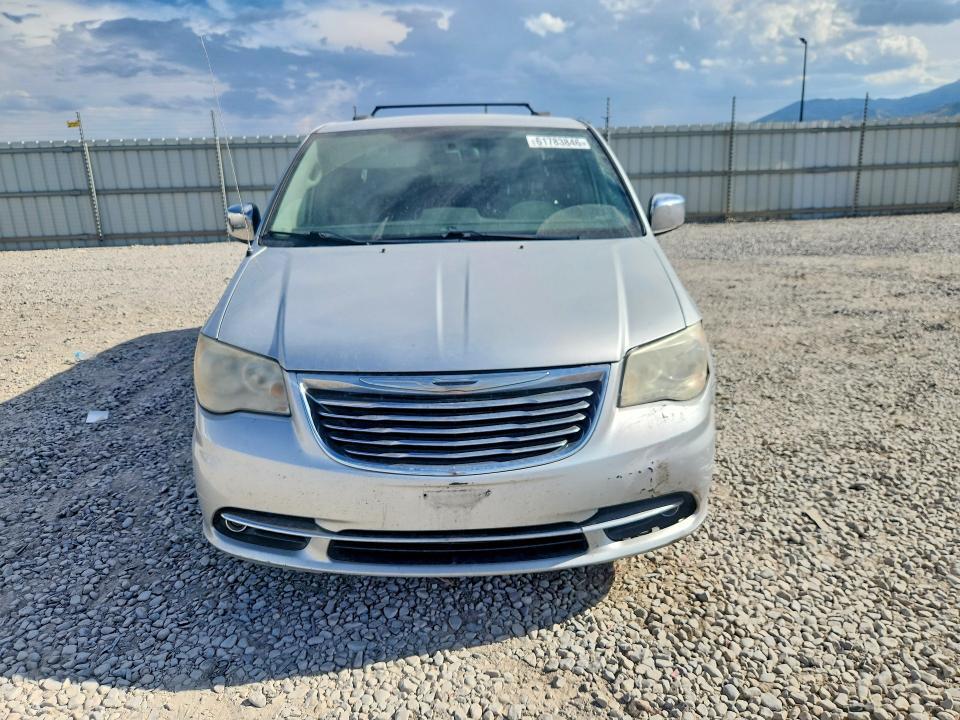 2012 CHRYSLER TOWN & COUNTRY TOURING L — Фото 5 из 13