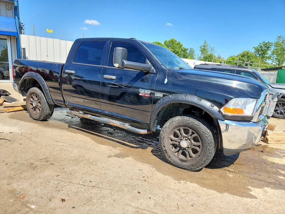 2012 DODGE RAM 2500 ST — Фото 4 из 13