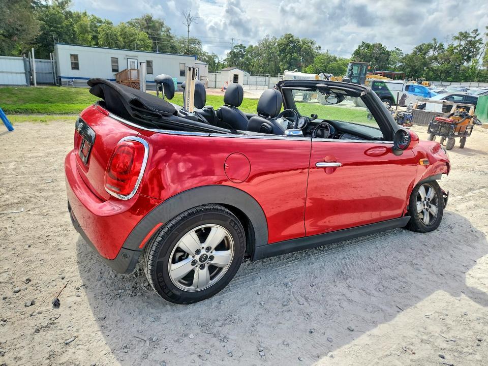 2019 MINI COOPER — Фото 3 из 13