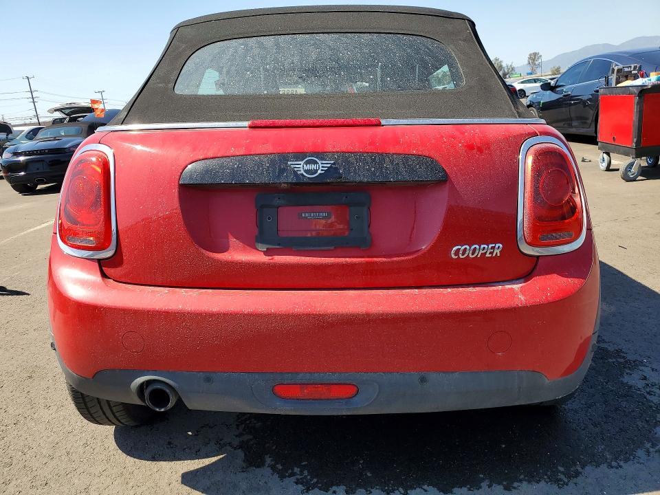 2019 MINI COOPER — Фото 6 из 12