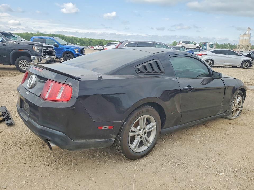 2012 FORD MUSTANG — Фото 3 из 13