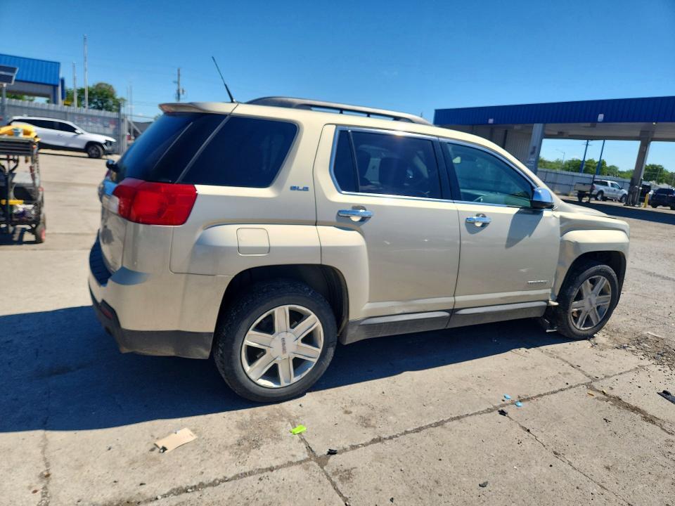 2012 GMC TERRAIN SLE — Фото 3 из 13