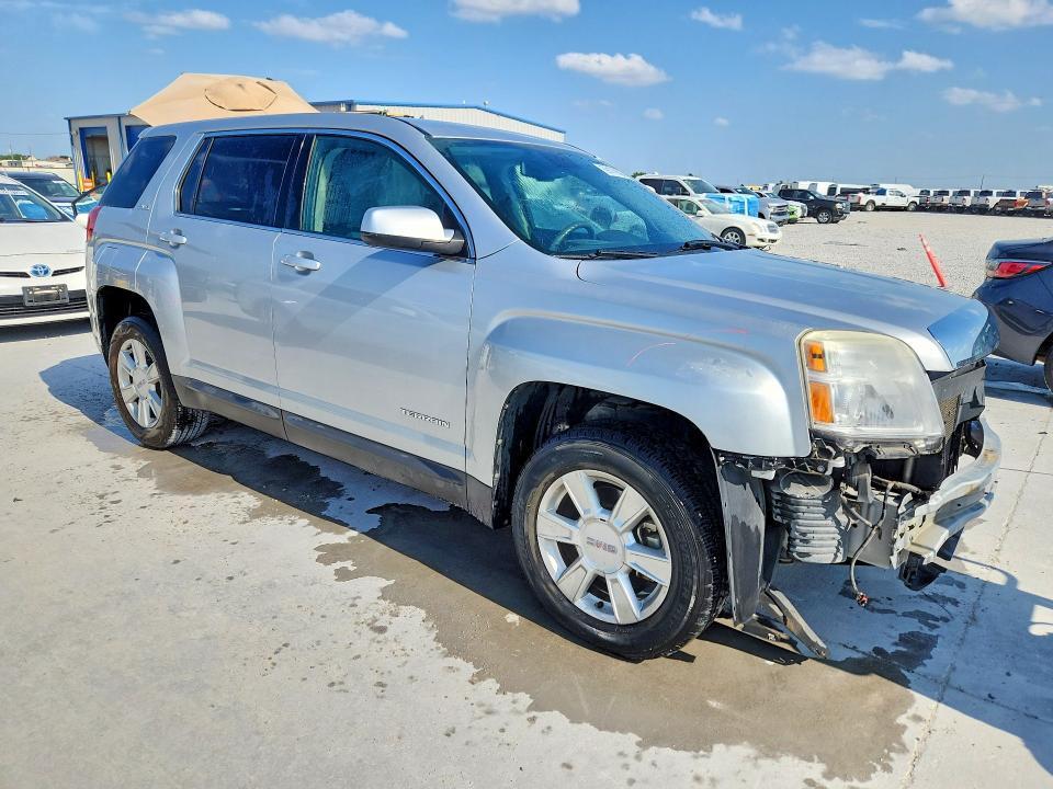 2012 GMC TERRAIN SLE — Фото 4 из 13