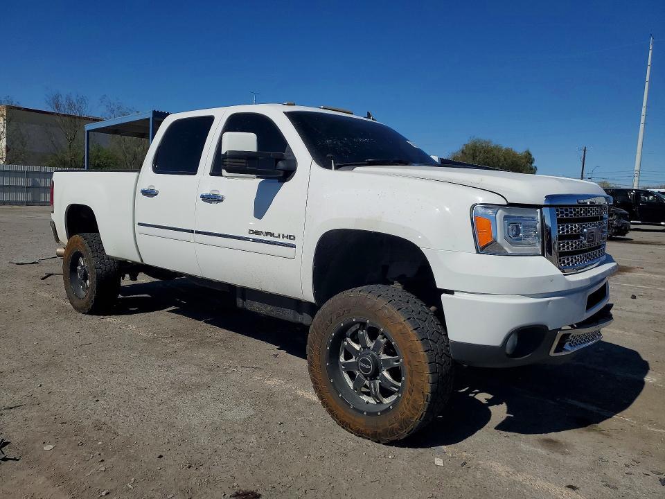2012 GMC SIERRA K3500 DENALI — Фото 4 из 13