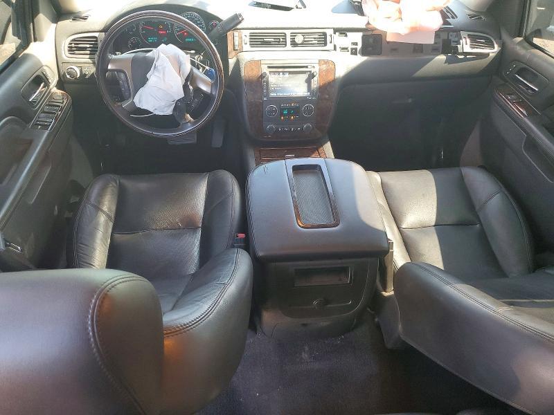 2012 GMC SIERRA K3500 DENALI — Фото 8 из 13