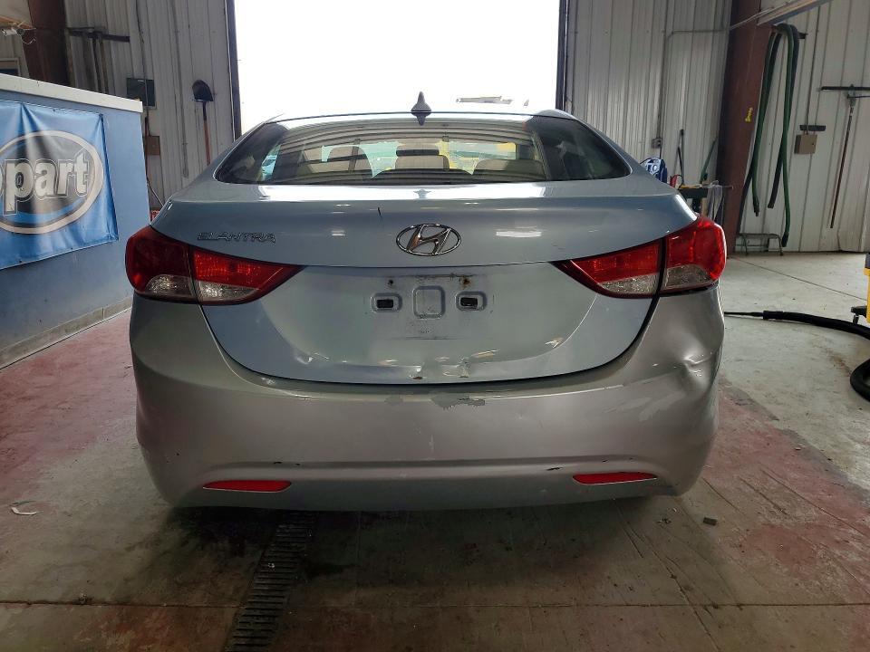 2012 HYUNDAI ELANTRA GLS — Фото 6 из 12