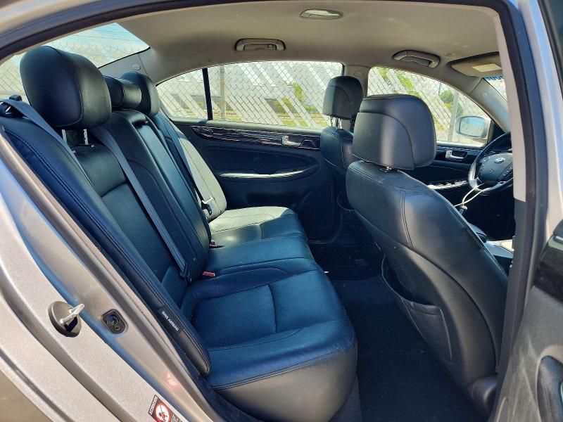 2012 HYUNDAI GENESIS 3.8L — Фото 10 из 12