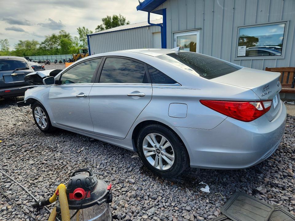 5NPEB4AC0CH471914 2012 HYUNDAI SONATA photo no. 2