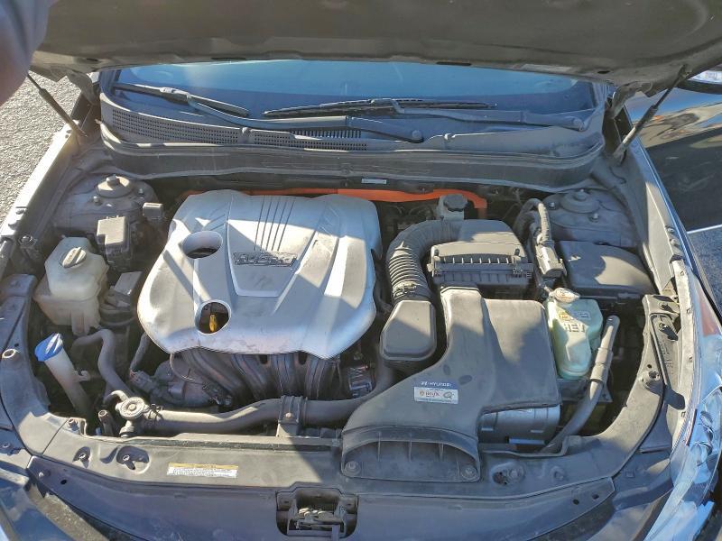 2012 HYUNDAI SONATA — Фото 11 из 13