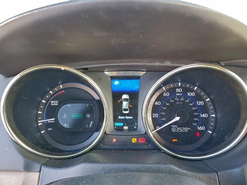 2012 HYUNDAI SONATA — Фото 9 из 13