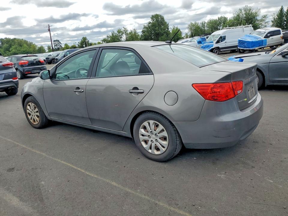 KNAFU4A22C5497241 2012 KIA FORTE photo no. 2