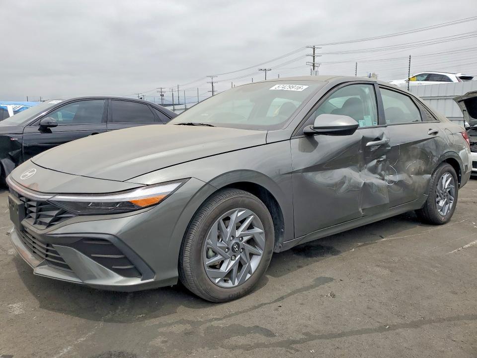 KMHLM4DJ8SU129865 2025 HYUNDAI ELANTRA HYBRID photo no. 1