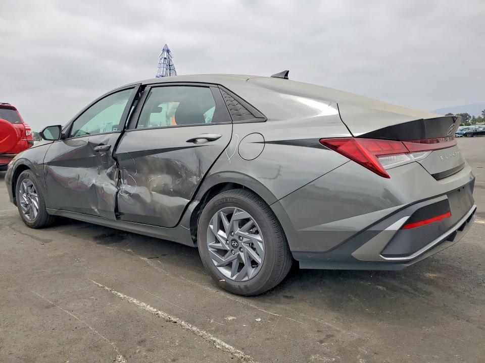 KMHLM4DJ8SU129865 2025 HYUNDAI ELANTRA HYBRID photo no. 2