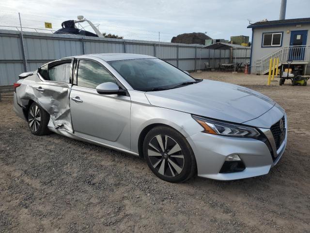2019 NISSAN ALTIMA SL — Фото 4 из 12