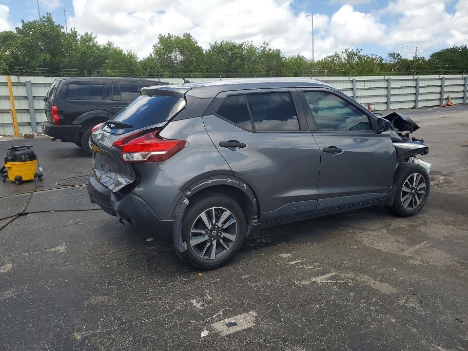 2019 NISSAN KICKS S — Фото 3 из 13
