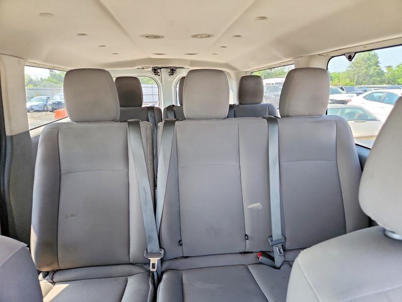 2012 NISSAN NV 3500 HD S — Фото 10 из 14
