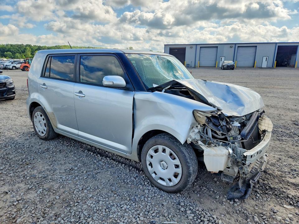 JTLZE4FE9CJ025713 2012 SCION XB photo no. 4