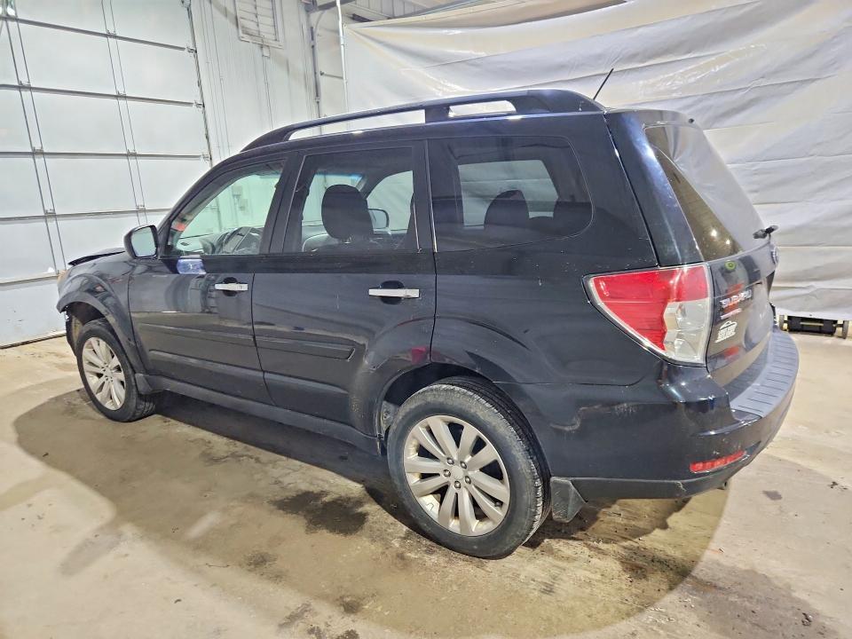 JF2SHAEC4CH422502 2012 SUBARU FORESTER photo no. 2