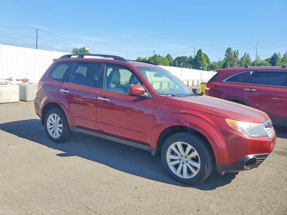 2012 SUBARU FORESTER 2.5X PREMIUM — Фото 4 из 12