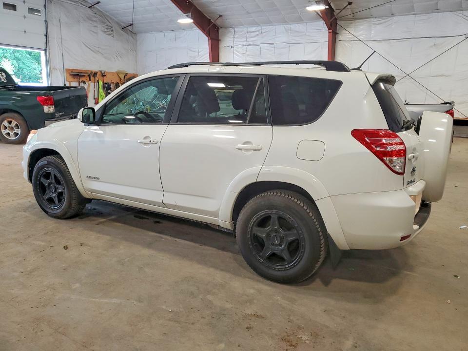2012 TOYOTA RAV4 LIMITED — Фото 2 из 13