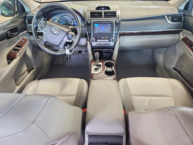 2012 TOYOTA CAMRY XLE — Фото 8 из 12