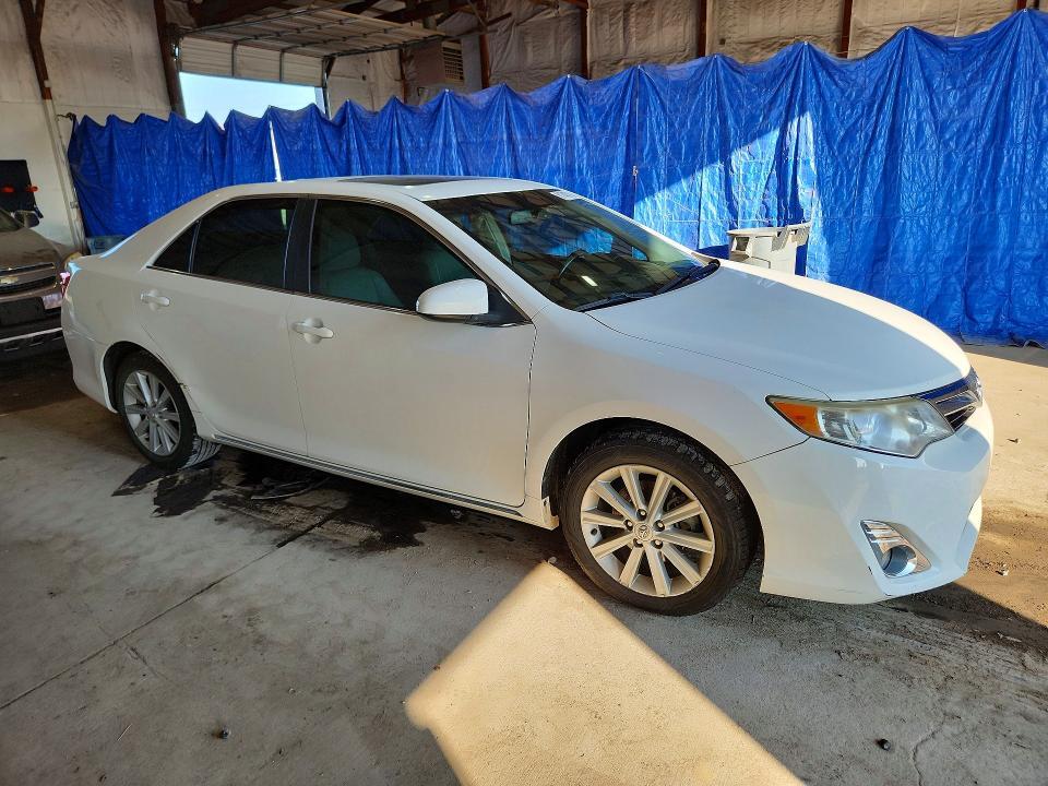 2012 TOYOTA CAMRY XLE — Фото 4 из 12