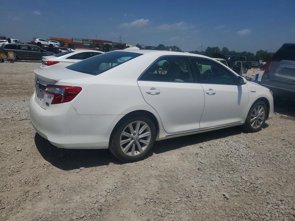 2012 TOYOTA CAMRY HYBRID XLE — Фото 3 из 12