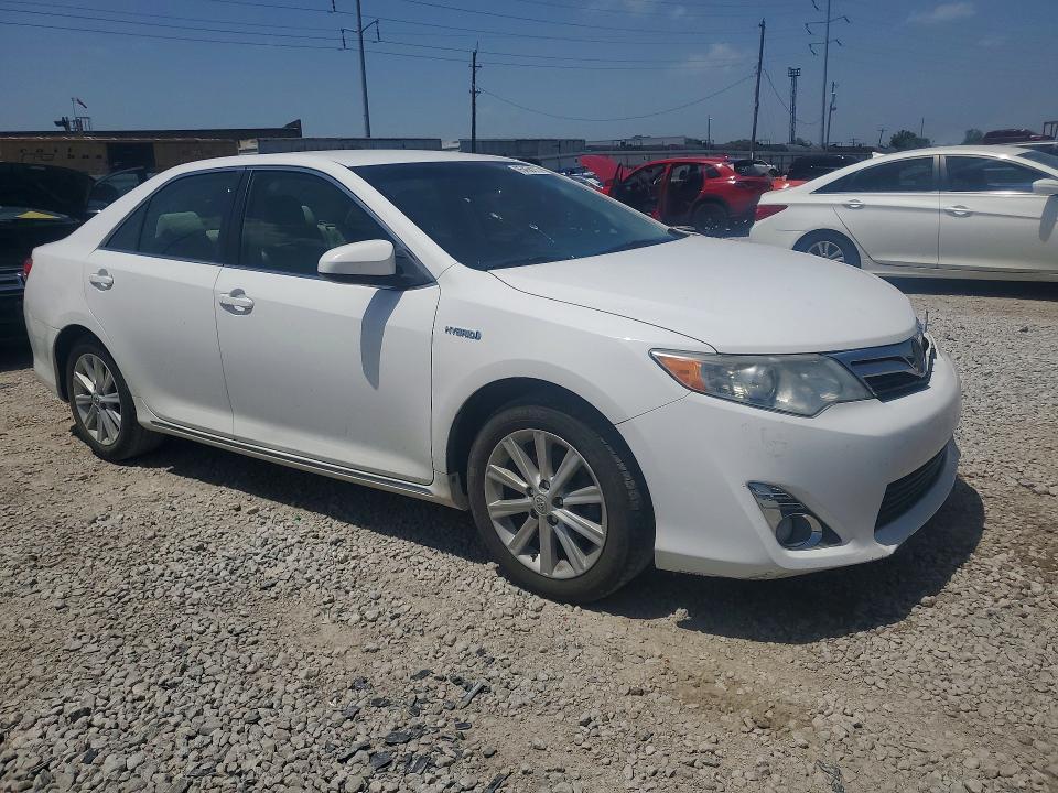 2012 TOYOTA CAMRY HYBRID XLE — Фото 4 из 12