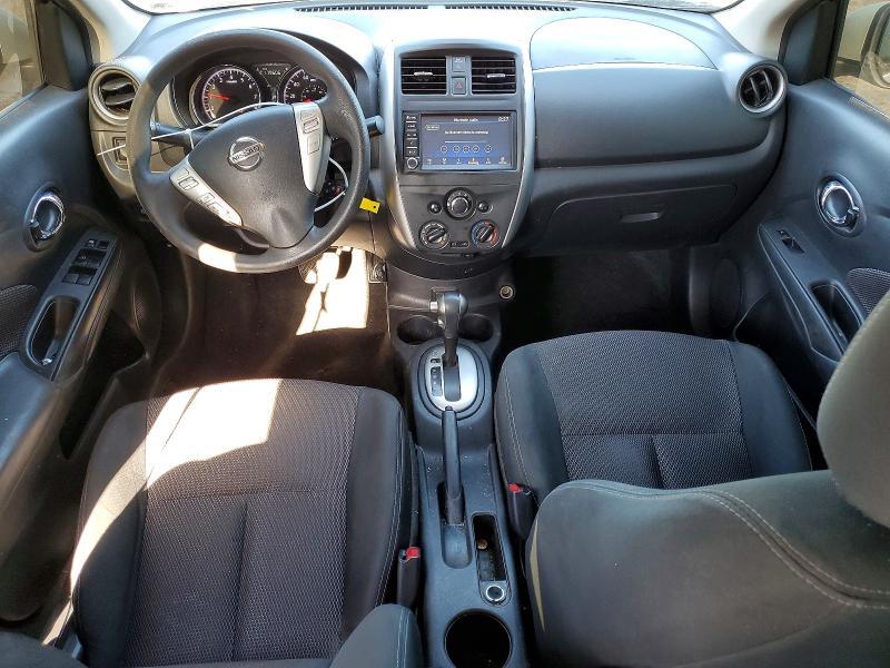 2019 NISSAN VERSA SV — Фото 8 из 12