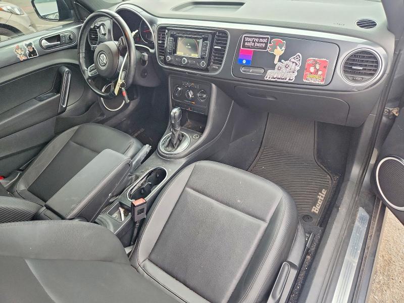 2012 VOLKSWAGEN BEETLE — Фото 8 из 12