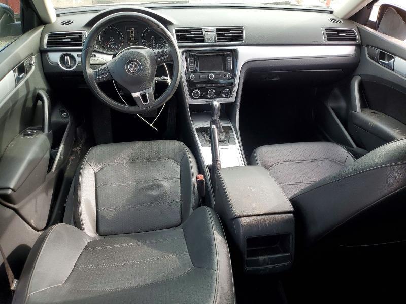 2012 VOLKSWAGEN PASSAT SE — Фото 8 из 12