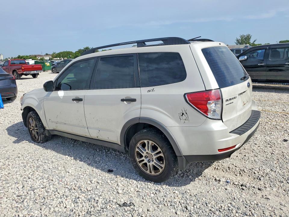 2011 SUBARU FORESTER 2.5X — Фото 2 из 13