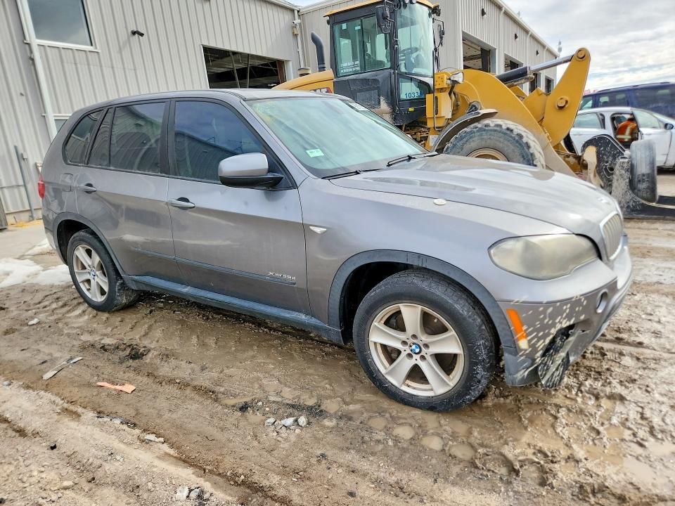 2011 BMW X5 XDRIVE35D — Фото 4 из 13