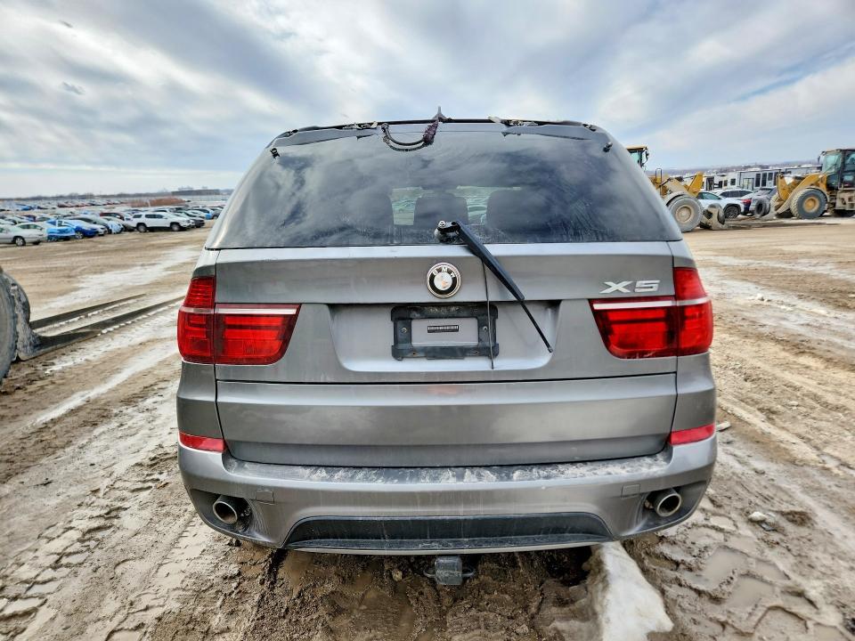 2011 BMW X5 XDRIVE35D — Фото 6 из 13