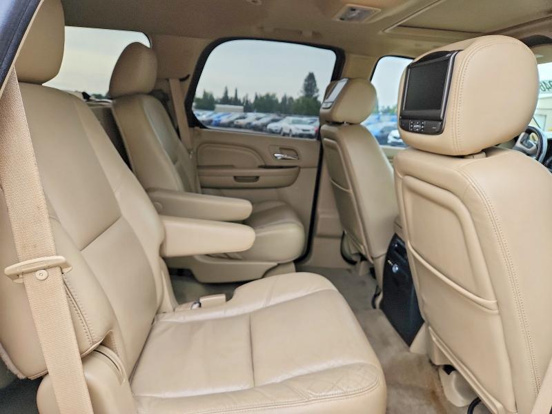 2011 CADILLAC ESCALADE LUXURY — Фото 10 из 12