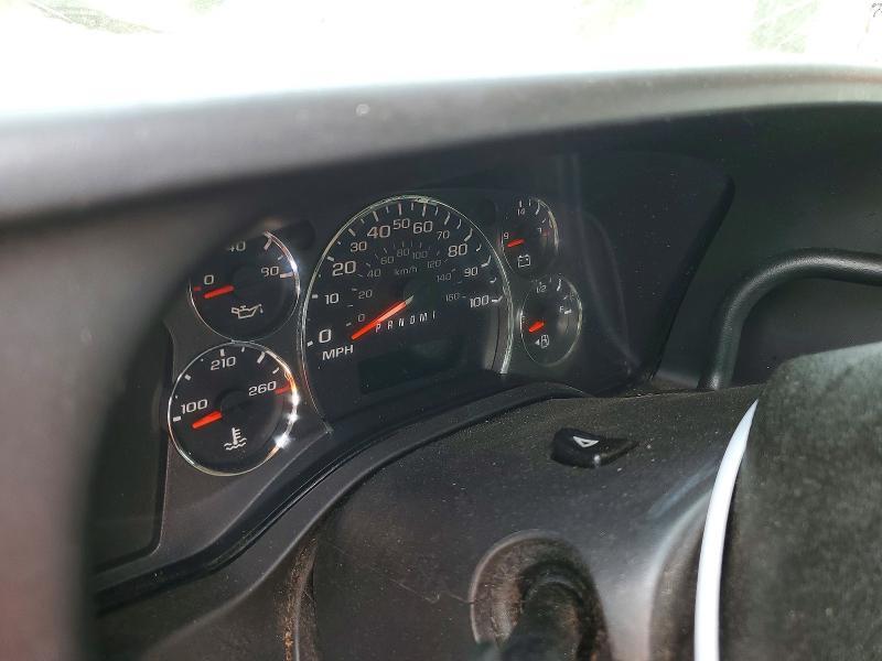 2011 CHEVROLET EXPRESS G2500 — Фото 9 из 13