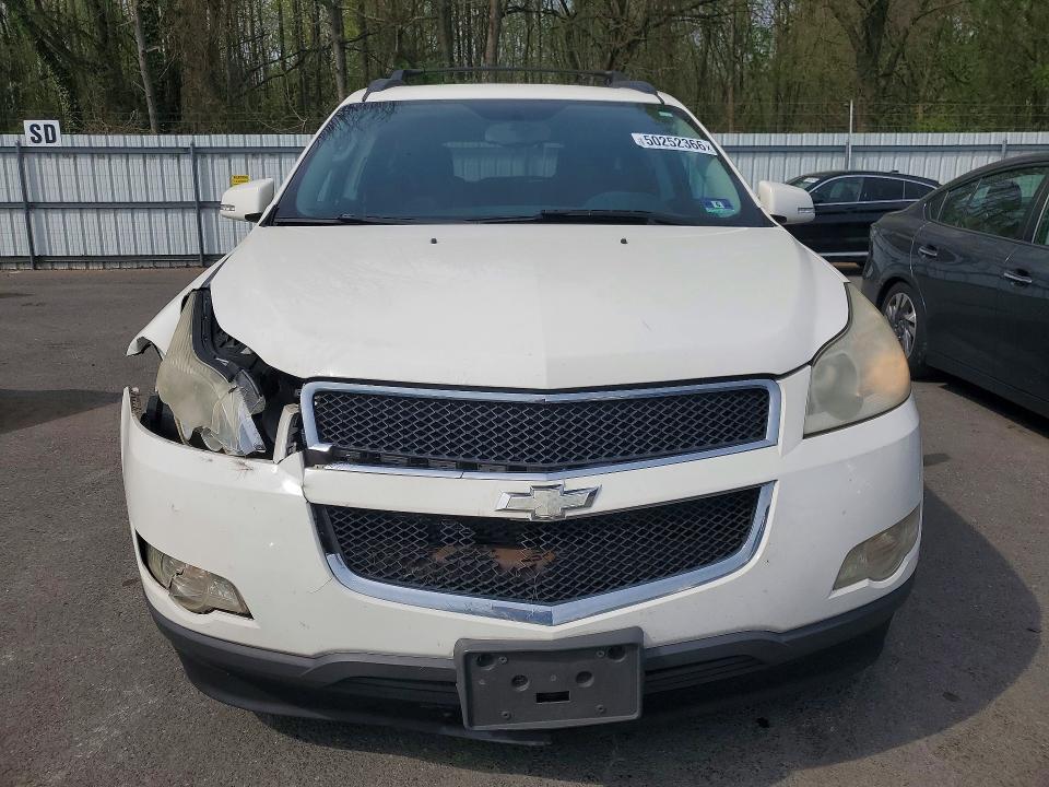 2011 CHEVROLET TRAVERSE LT — Фото 5 из 13