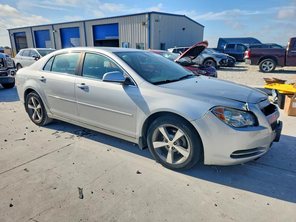 2011 CHEVROLET MALIBU 1LT — Фото 4 из 12