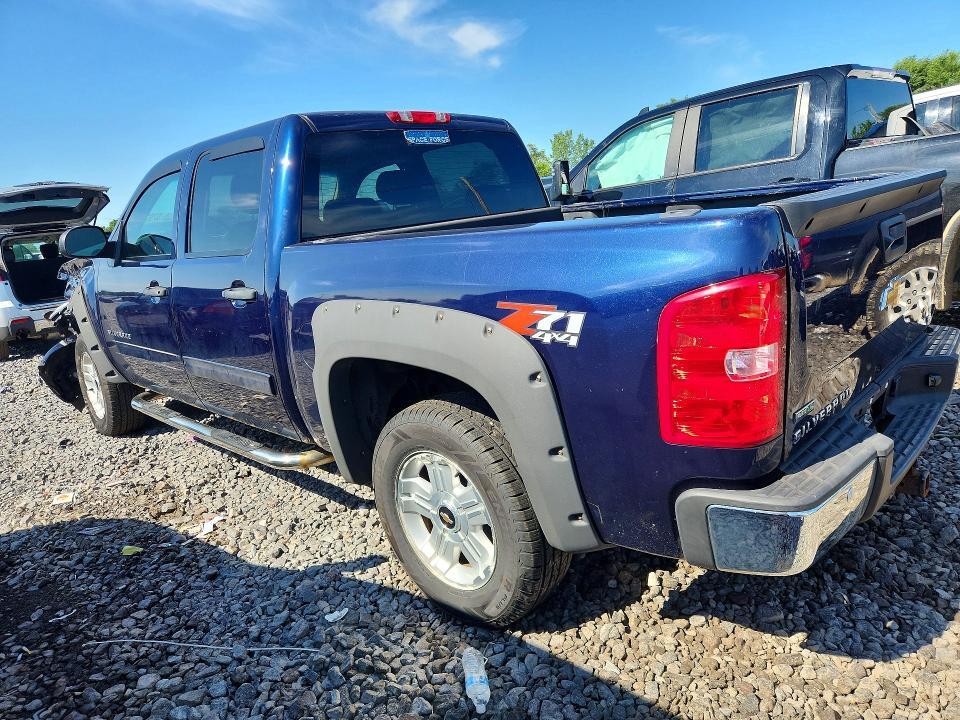 3GCPKSE39BG161355 2011 CHEVROLET SILVERADO photo no. 2