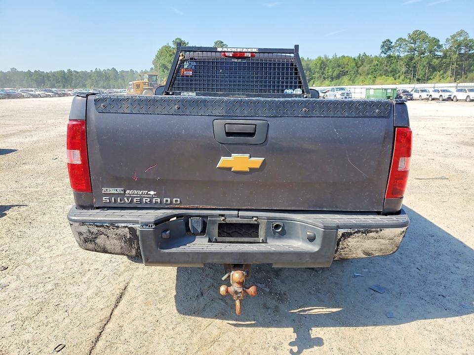 2011 CHEVROLET SILVERADO K1500 — Фото 6 из 12