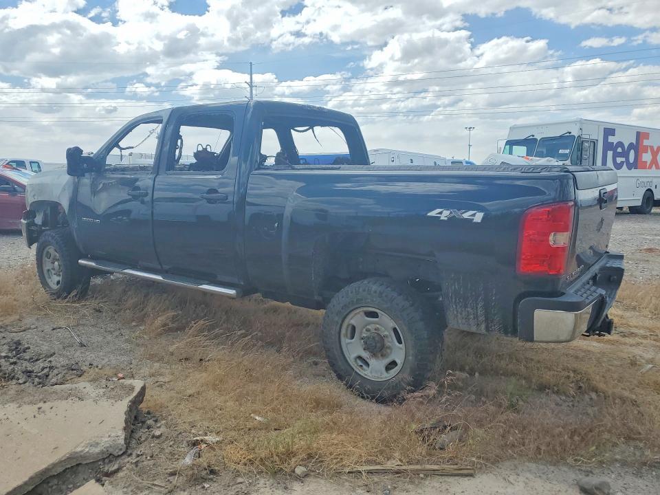 1GC4K0C88BF238899 2011 CHEVROLET SILVERADO photo no. 2