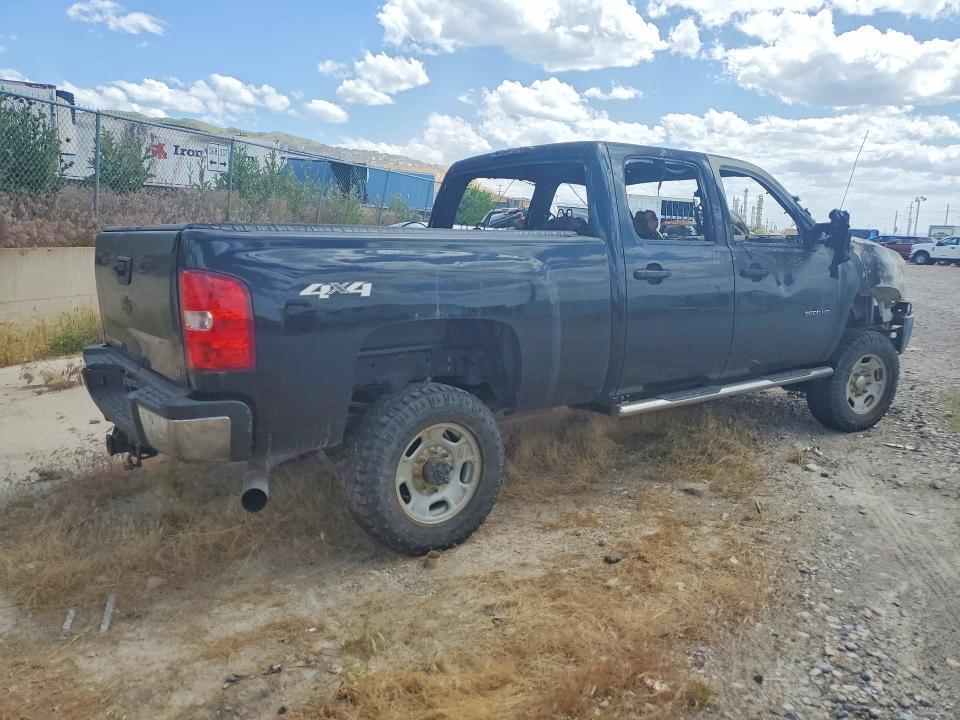 1GC4K0C88BF238899 2011 CHEVROLET SILVERADO photo no. 3