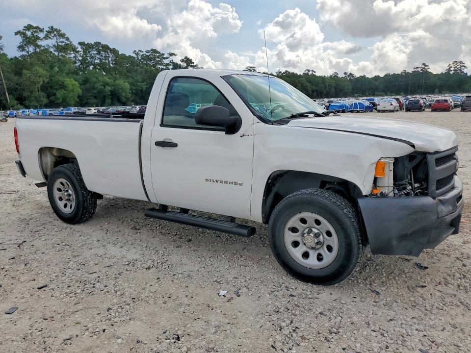 2011 CHEVROLET SILVERADO C1500 — Фото 4 из 12